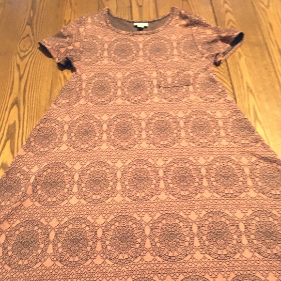 LuLaRoe Carly Dress - Picture 1 of 3